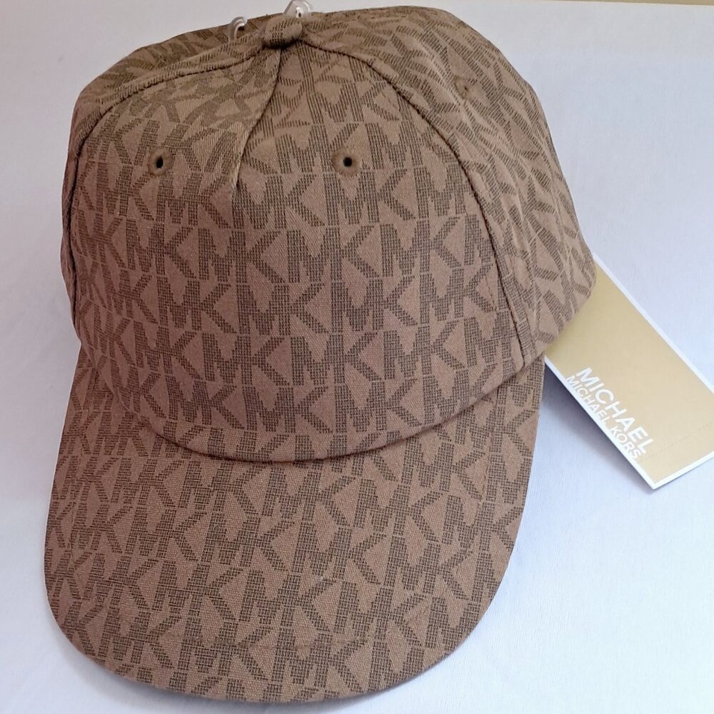 Michael Kors MK Logo cap , BNWT